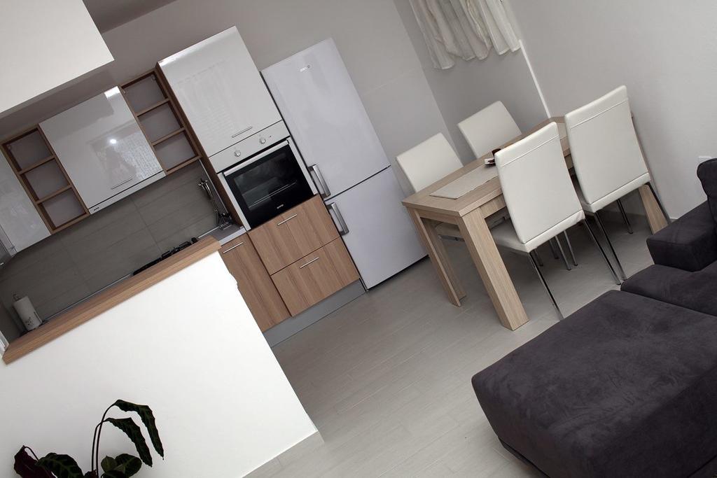 Apartman Mare Maslenica Exterior photo